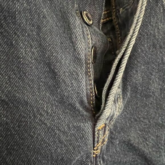 Levi’s Button Fly 501 shorts. Size 27. - Picture 3 of 13